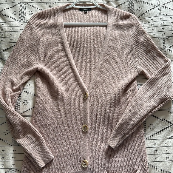 RW&CO Long Blush Cardigan with golden shiny tones - Picture 8 of 8